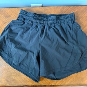 Lululemon Athletica Black Athletic Shorts Lightweight Moisture-Wicking
